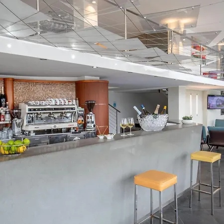 Miramare Латина