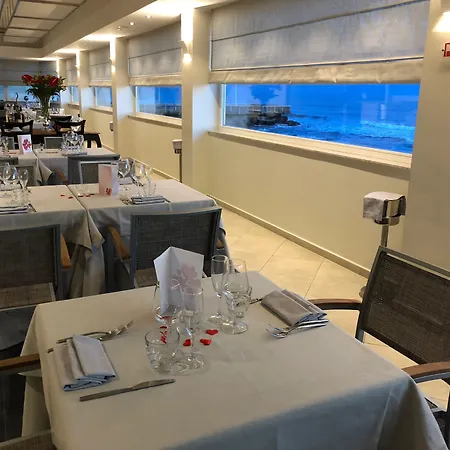 Отель Miramare 4*