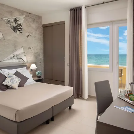 Miramare Hotel 4*
