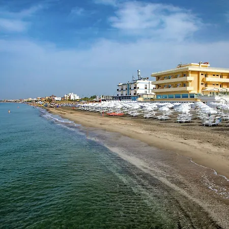فندق Miramare 4*